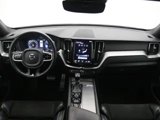 VOLVO XC60 R-Design