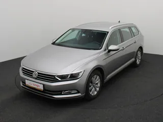 VOLKSWAGEN PASSAT B8 Connected Series