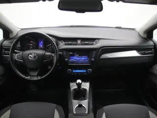 TOYOTA AVENSIS
