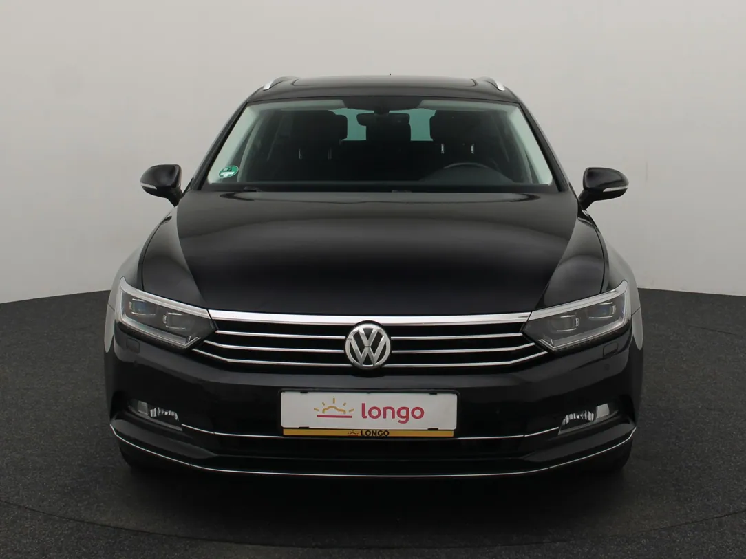 VOLKSWAGEN PASSAT B8 Highline