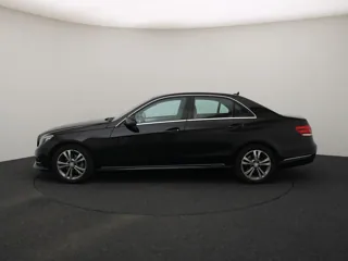 MERCEDES BENZ E220 Ambition Avantgarde