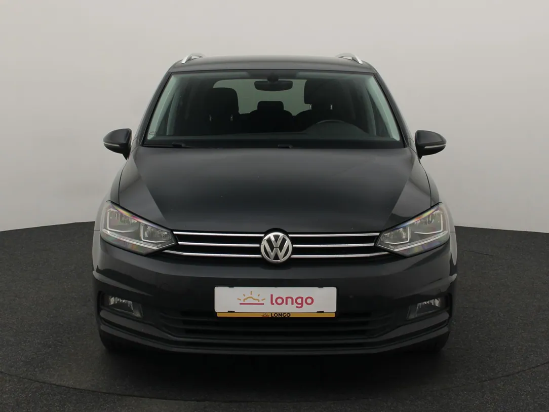 VOLKSWAGEN TOURAN CONNECTED