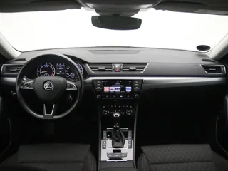SKODA SUPERB Style