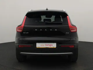 VOLVO XC40 Momentum Pro
