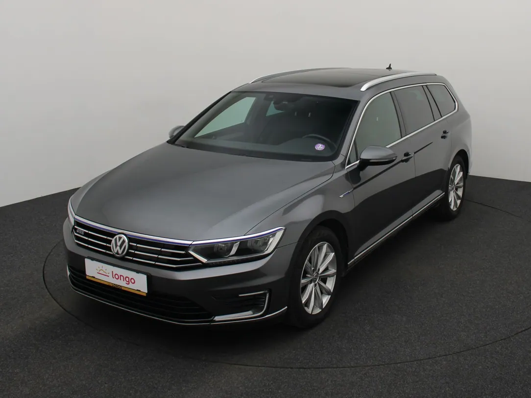 VOLKSWAGEN PASSAT B8 GTE Highline