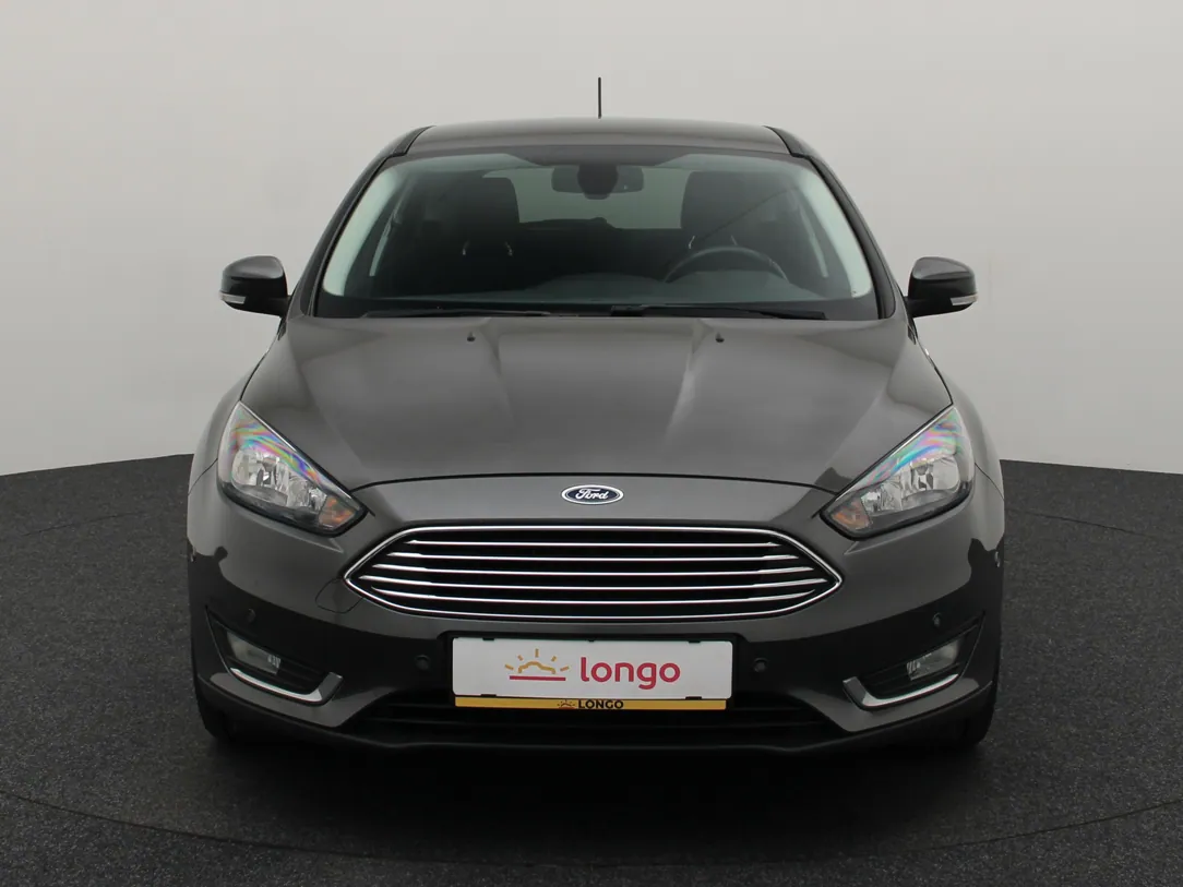 FORD FOCUS Titanium