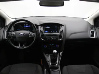 FORD FOCUS Titanium