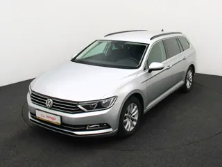 VOLKSWAGEN PASSAT B8 Highline