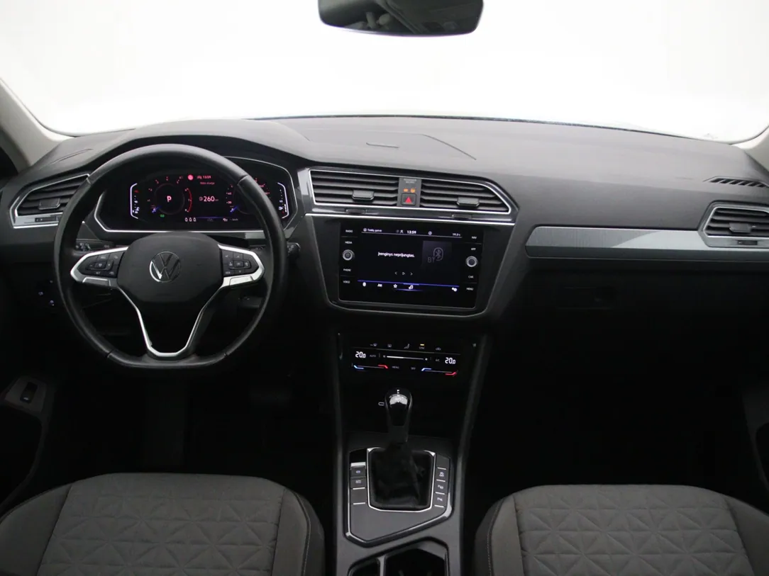 VOLKSWAGEN TIGUAN Life