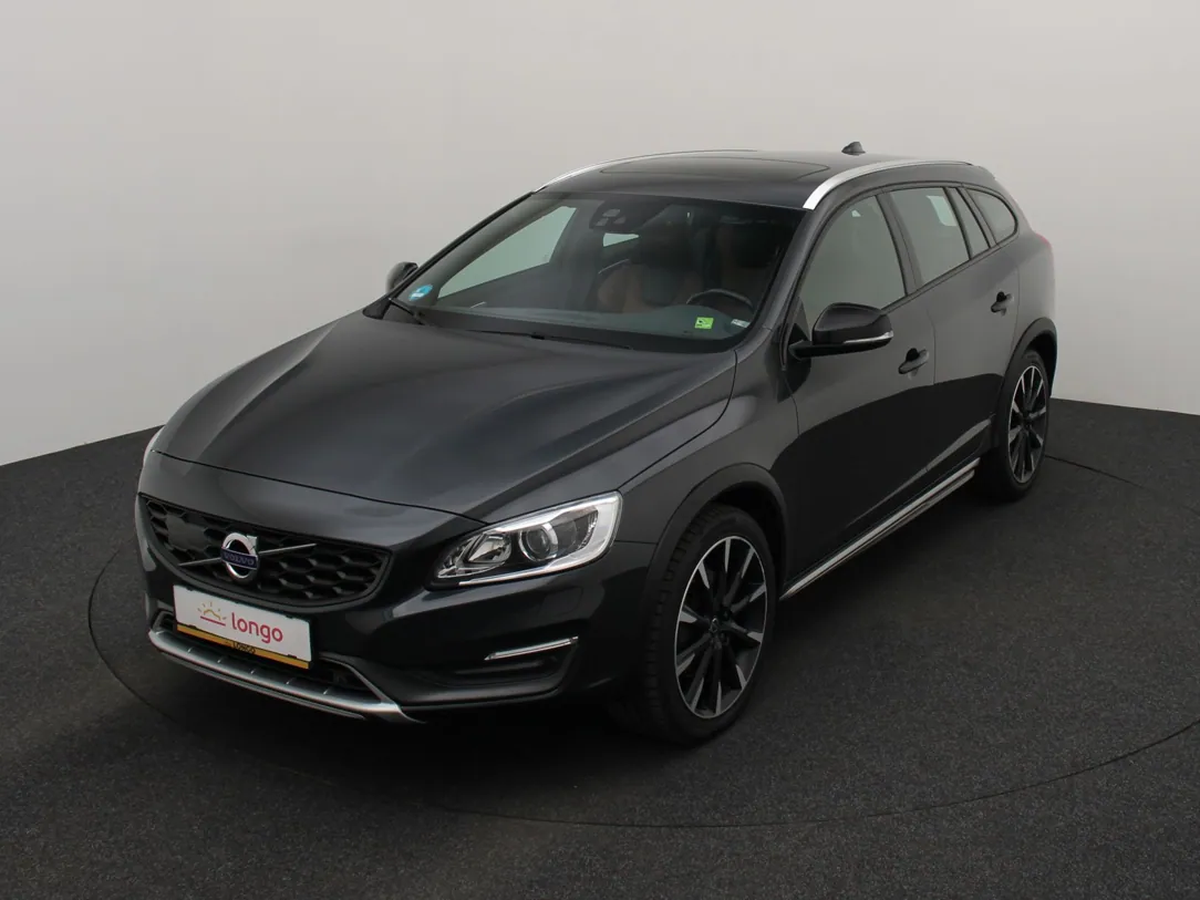 VOLVO V60 Cross Country Summum
