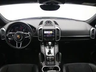 PORSCHE CAYENNE Platinum Edition