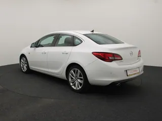 OPEL ASTRA Sport +