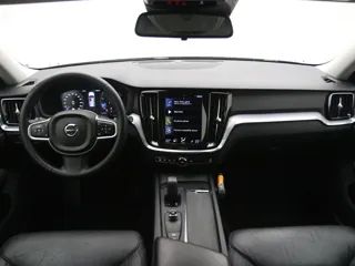 VOLVO V60 MHEV Momentum