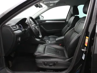 SKODA SUPERB Style