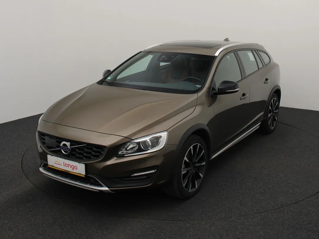 VOLVO V60 Cross Country Summum