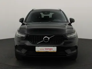 VOLVO XC40 R-Design
