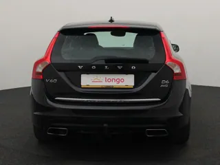 VOLVO V60 Momentum