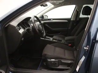VOLKSWAGEN PASSAT B8 Comfortline