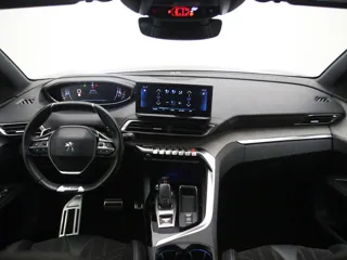 2021 PEUGEOT 5008 GT
