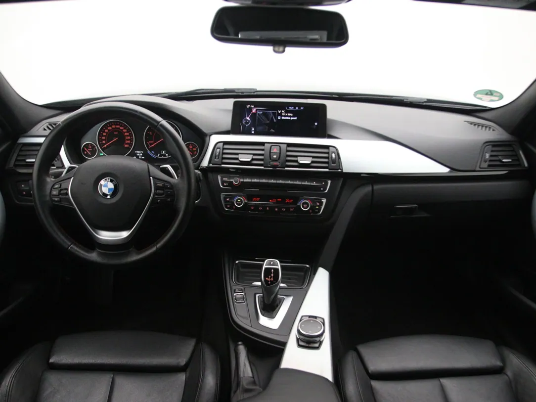BMW 320 High Executive