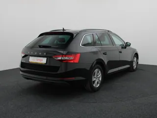 SKODA SUPERB Style
