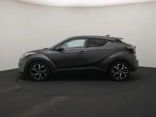 TOYOTA C-HR Active