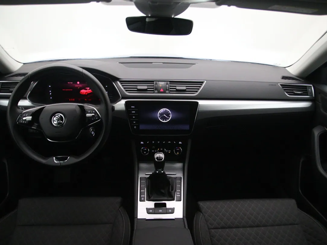 SKODA SUPERB Ambition