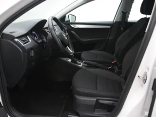 SKODA OCTAVIA Sport Business
