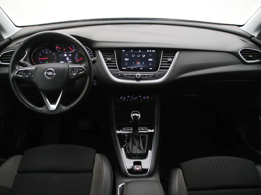 OPEL GRANDLAND X Business Executive