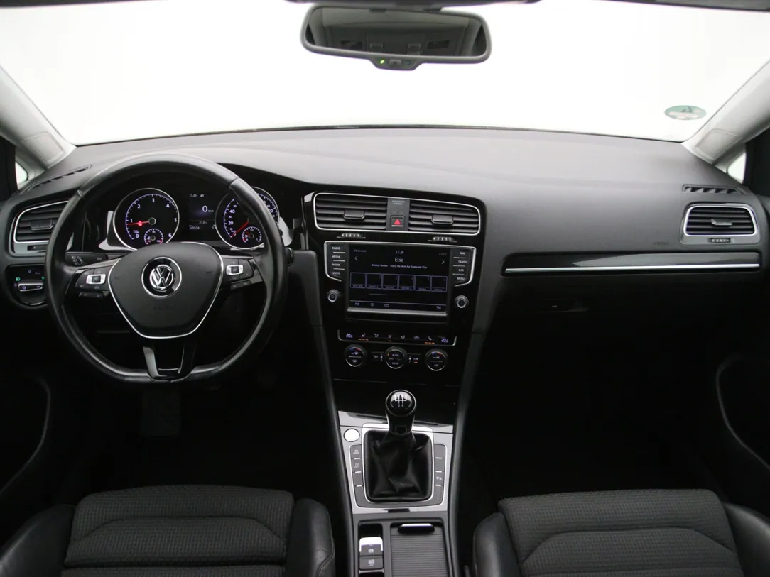 VOLKSWAGEN GOLF 7 Business Edition R