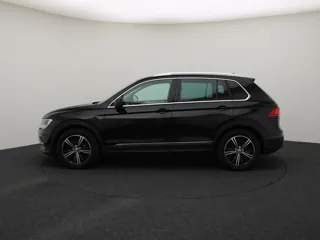 VOLKSWAGEN TIGUAN Connected Series