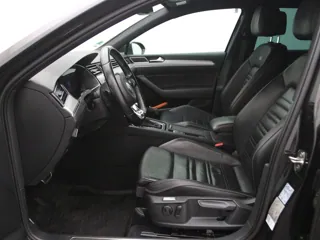 VOLKSWAGEN PASSAT B8 Highline Business R