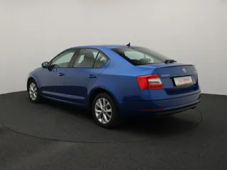 SKODA OCTAVIA Ambition