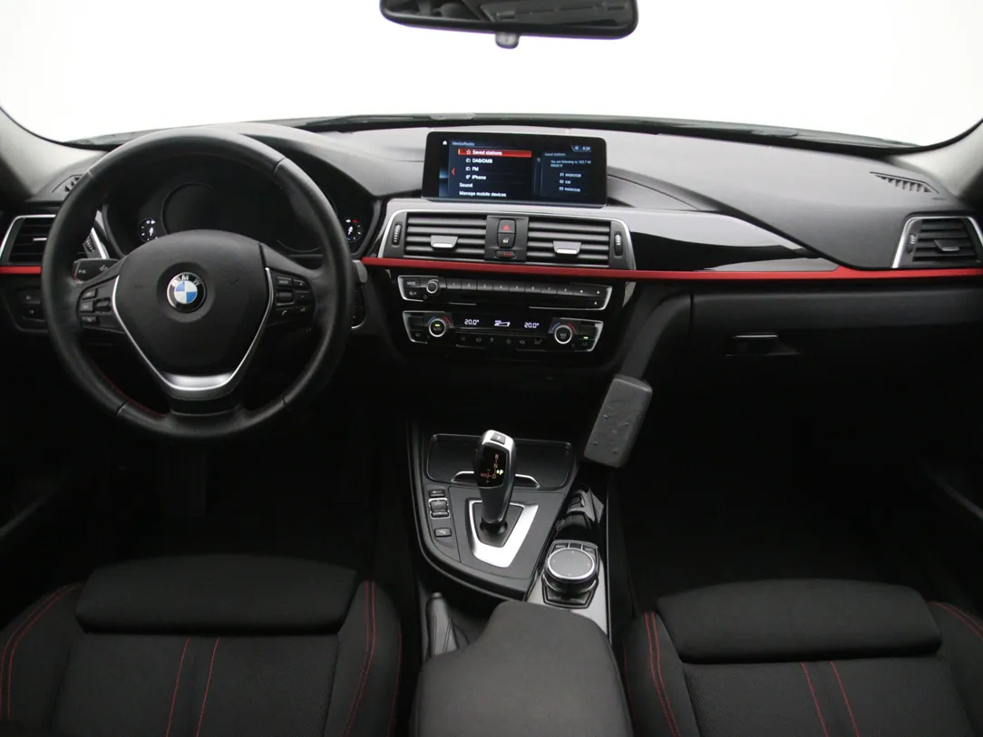 BMW 320 Executive