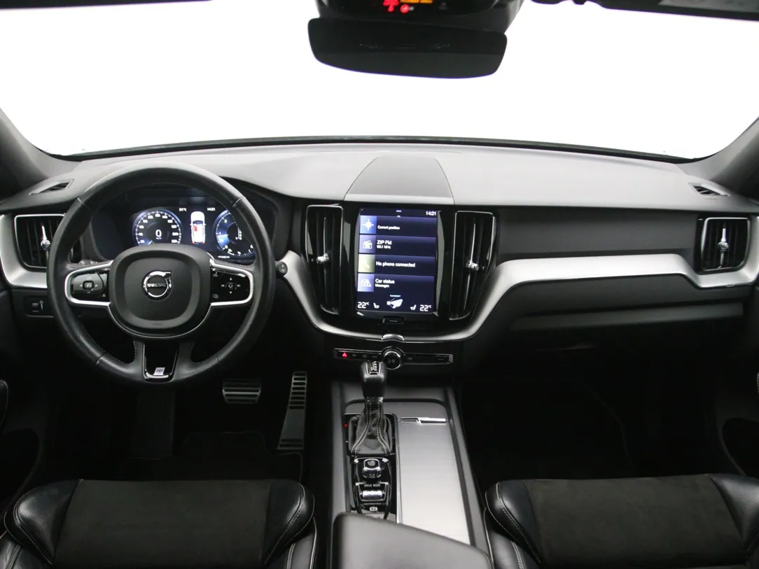 VOLVO XC60 R-Design