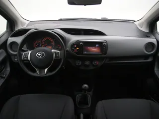 TOYOTA YARIS Active