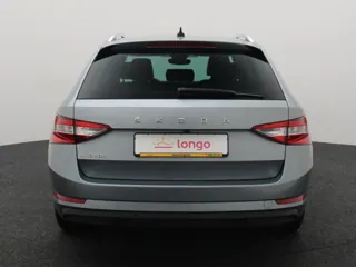 SKODA SUPERB Style