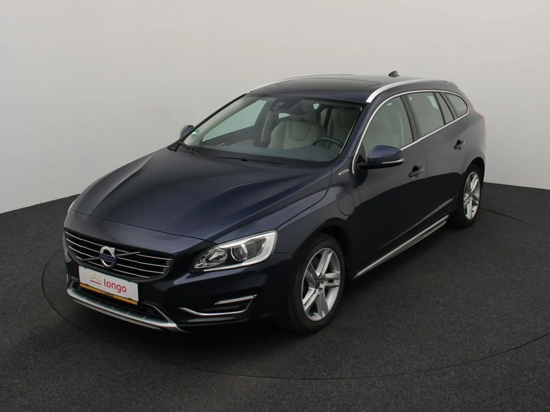 VOLVO V60 Summum