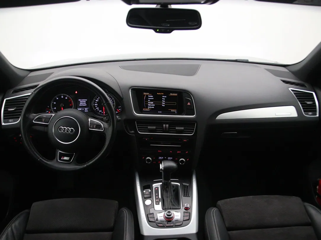 AUDI Q5 S Line