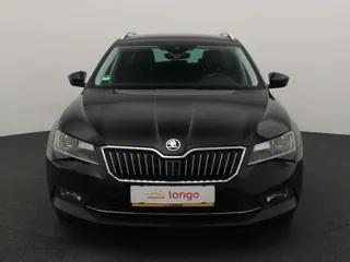 SKODA SUPERB Style