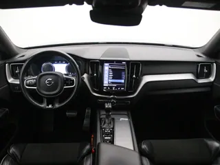 VOLVO XC60 R-Design