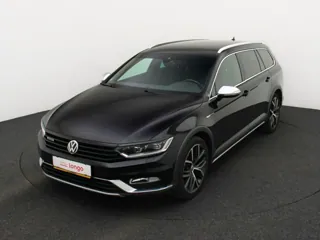 VOLKSWAGEN Passat Alltrack