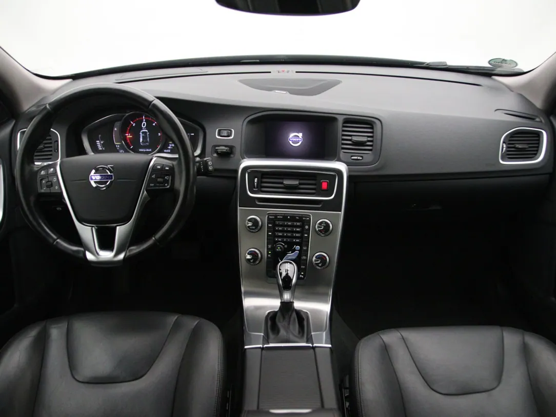 VOLVO V60 Summum