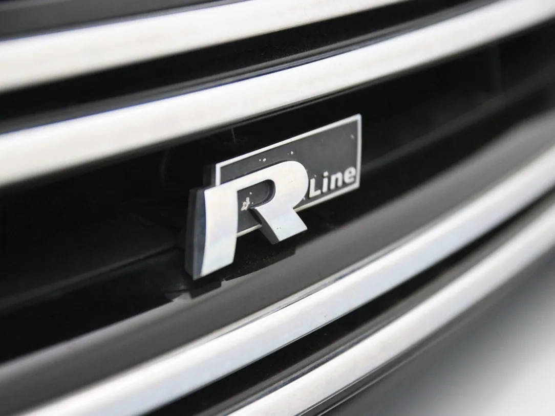 Müüa VOLKSWAGEN TIGUAN 2015 Maastur Diisel 2l 191976km 13399 EUR | Longo.ee