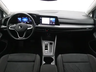 VOLKSWAGEN GOLF 8 Style