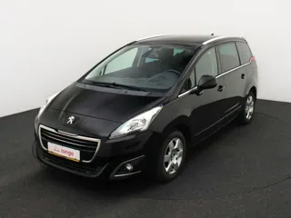 PEUGEOT 5008 Executive