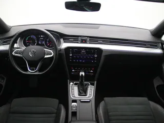 VOLKSWAGEN PASSAT B8 GTE Business