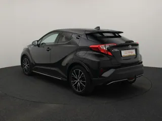 TOYOTA C-HR Dynamic