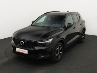 VOLVO XC40 R-Design