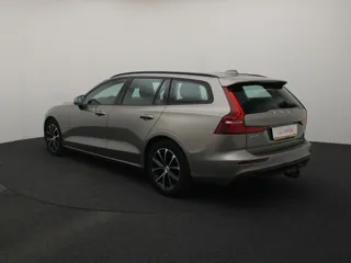 VOLVO V60 MHEV Momentum Advantage